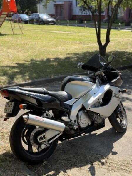 Yamaha YZF, 2000 г.