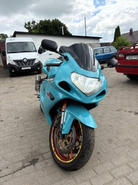 Suzuki GSX-R, 2000 г.