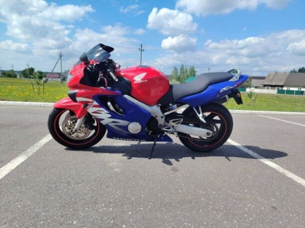 Honda CBR f4, 1999 г.
