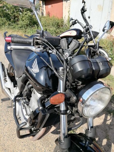Honda CBF, 2004 г.