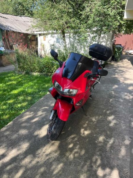 Honda VFR, 2001 г.