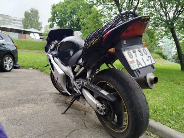 Honda CBR F4, 1999 г.