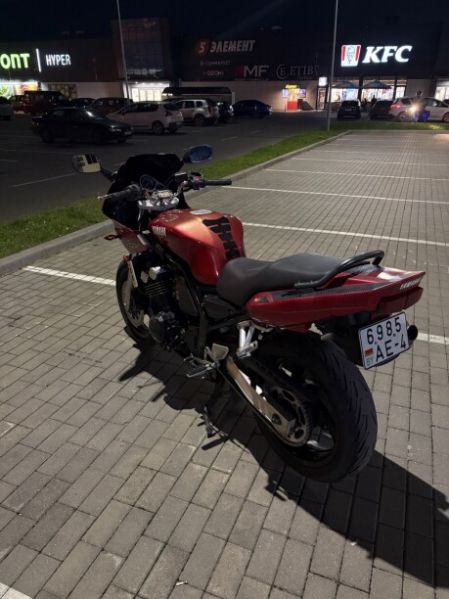 Yamaha FZS, 1999 г.