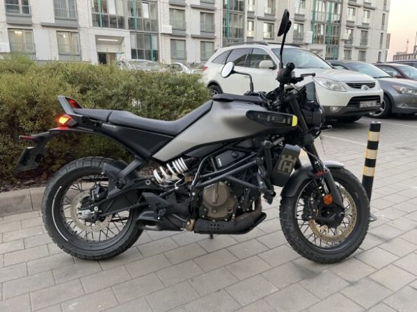 Husqvarna Svartpilen 401, 2024 г.