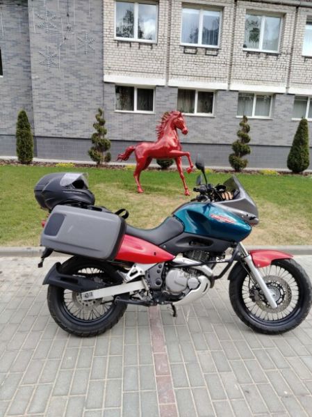 Suzuki XF Фривинд, 1997 г.