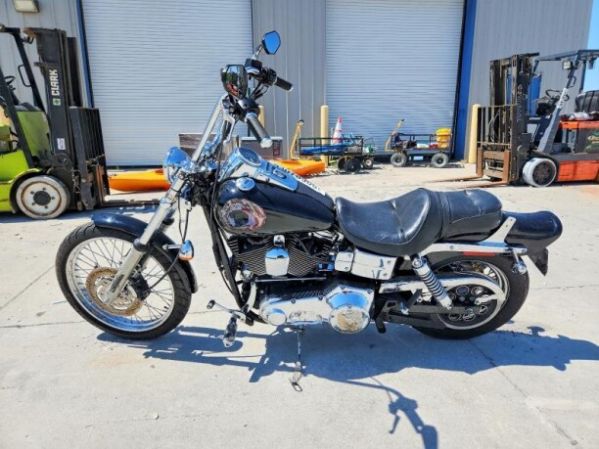 Harley-Davidson Dyna FXDWG Wide Glide, 2004 г.