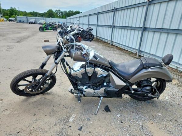 Honda Fury VT1300, 2010 г.