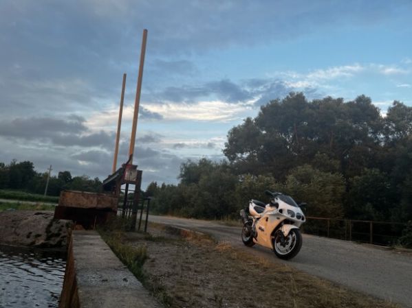 Kawasaki ZXR ZX7R, 1999 г.