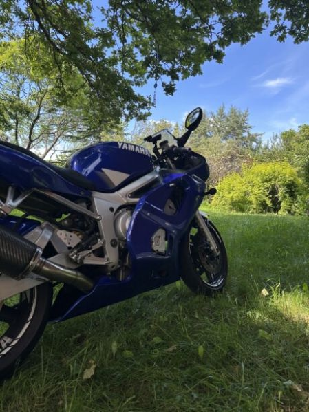 Yamaha YZF 6, 2001 г.