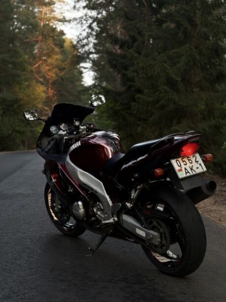 Yamaha YZF thundercat, 1997 г.