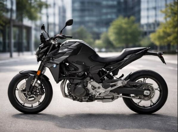 BMW F 900 R, 2020 г.