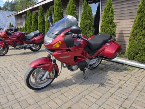 Honda Deauville, 2000 г.