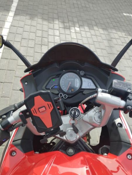 BAJAJ Pulsar RS 200, 2016 г.