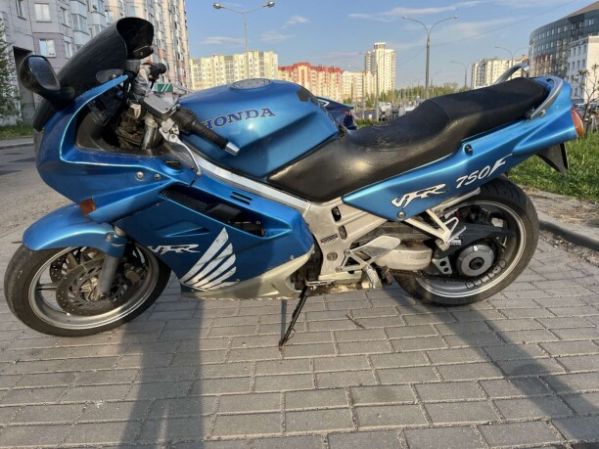Honda VFR 750F rc36, 1993 г.