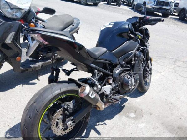 Kawasaki ZR 900, 2024 г.