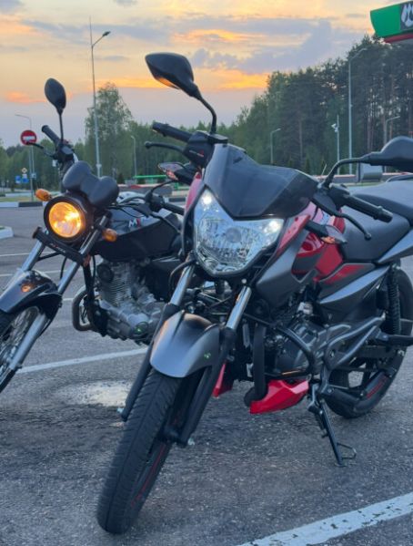 BAJAJ Pulsar, 2024 г.
