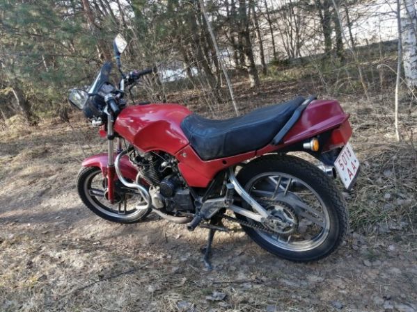 Yamaha XS 400, 1983 г.