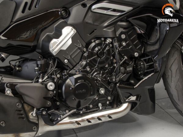 Ducati Diavel V4, 2023 г.