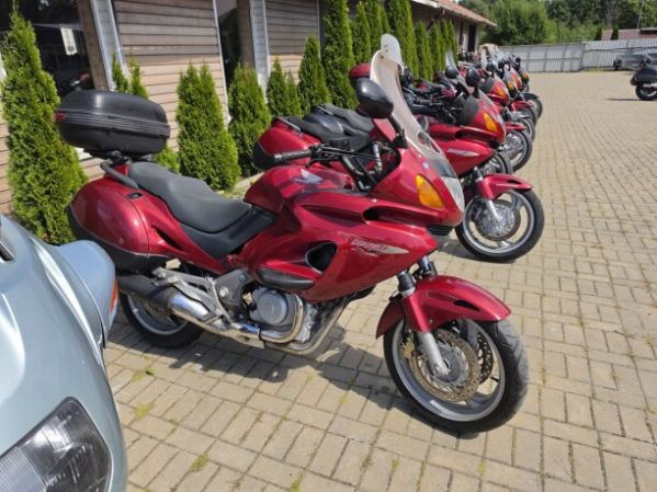 Honda Deauville, 2001 г.
