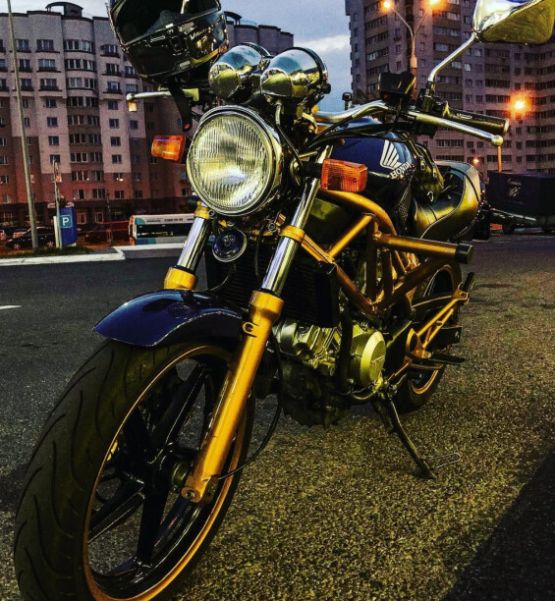 Honda VTR 250, 2003 г.