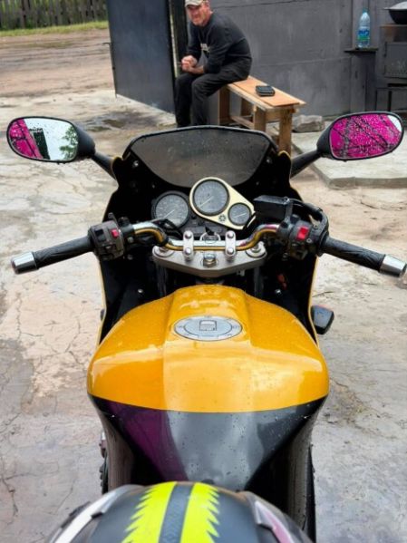 Yamaha FZR, 1999 г.