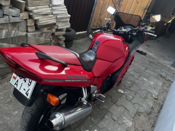 Suzuki RF, 1994 г.