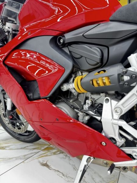 Ducati Superbike, 2022 г.