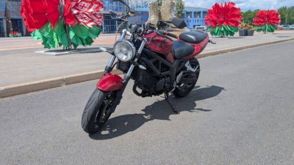 Suzuki SV S, 2001 г.