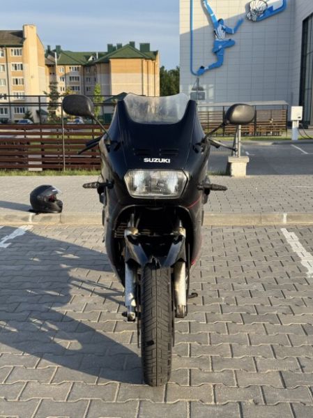 Suzuki GSX GSX1100F, 1990 г.