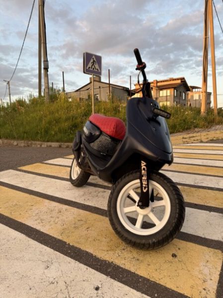 Yamaha Jog sa 12, 2000 г.