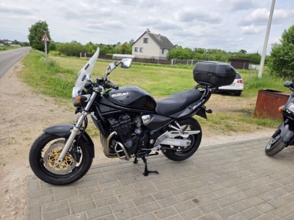 Suzuki Bandit, 2001 г.