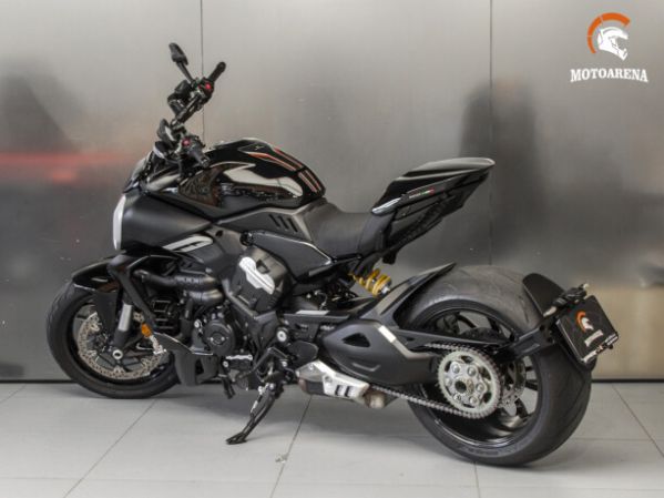 Ducati Diavel V4, 2023 г.
