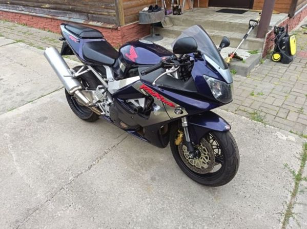 Honda CBR 929, 2001 г.