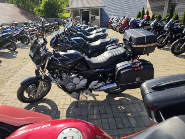 Yamaha XJ, 2001 г.