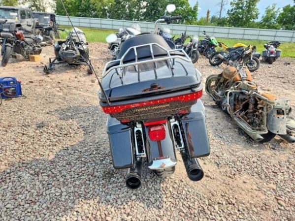 Harley-Davidson Road Glide FLTRU, 2017 г.