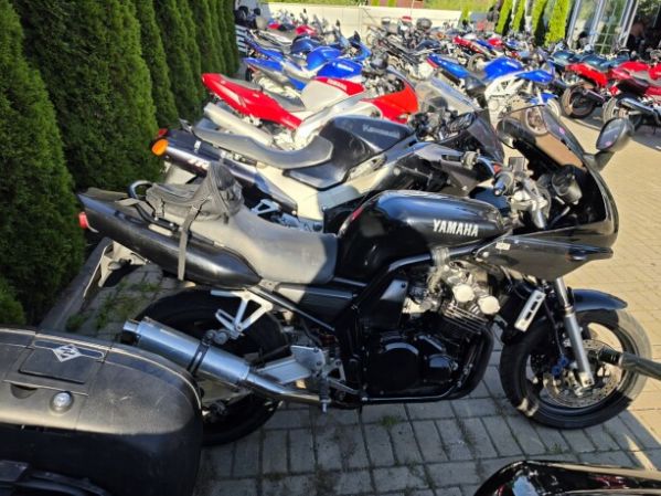 Yamaha FZS, 1998 г.