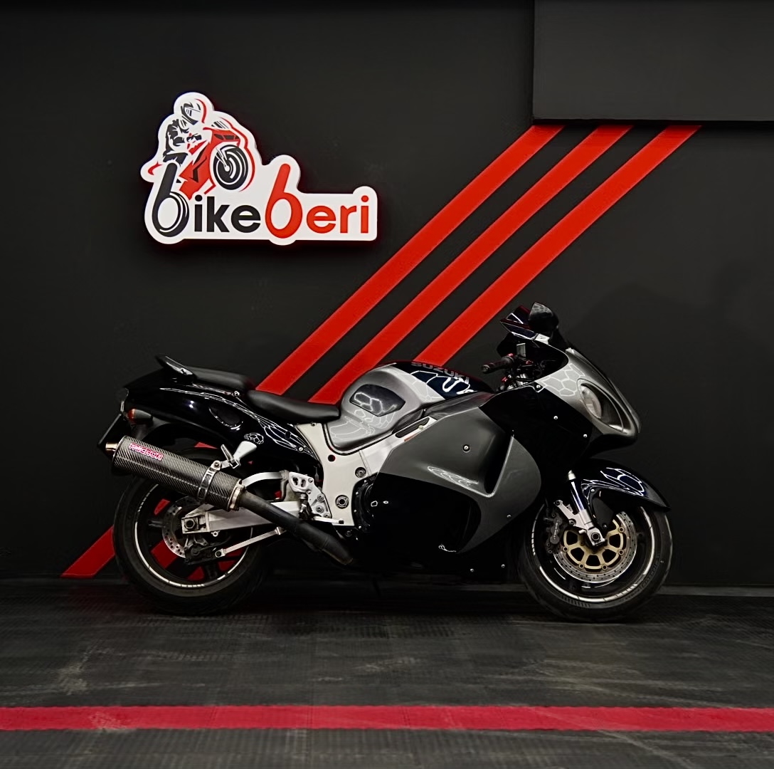 Suzuki GSX-R1300 Hayabusa 2011 года