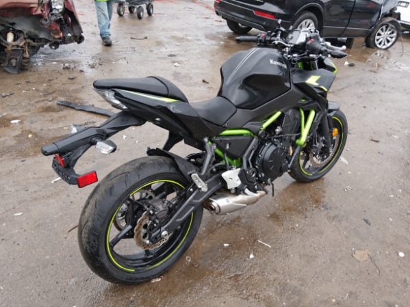 Kawasaki ER 650, 2022 г.