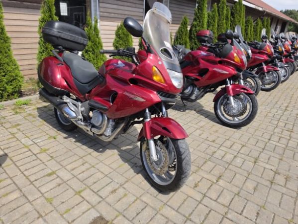 Honda Deauville, 2001 г.