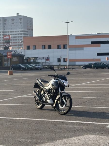 BAJAJ Pulsar, 2024 г.