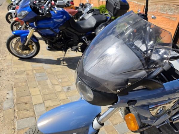 BMW F, 2001 г.