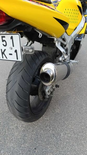 Suzuki GSX-R 600, 2002 г.