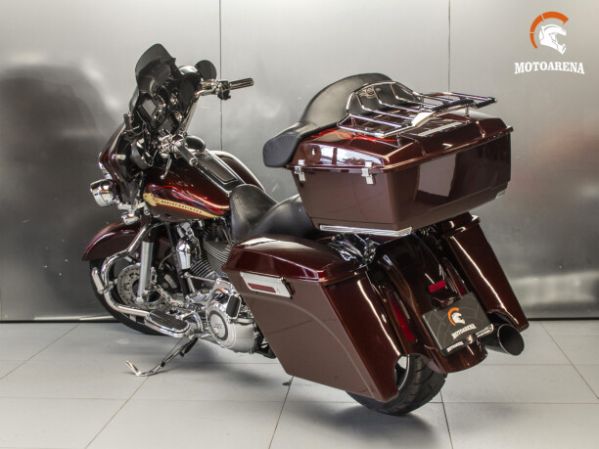 Harley-Davidson CVO Street Glide, 2010 г.