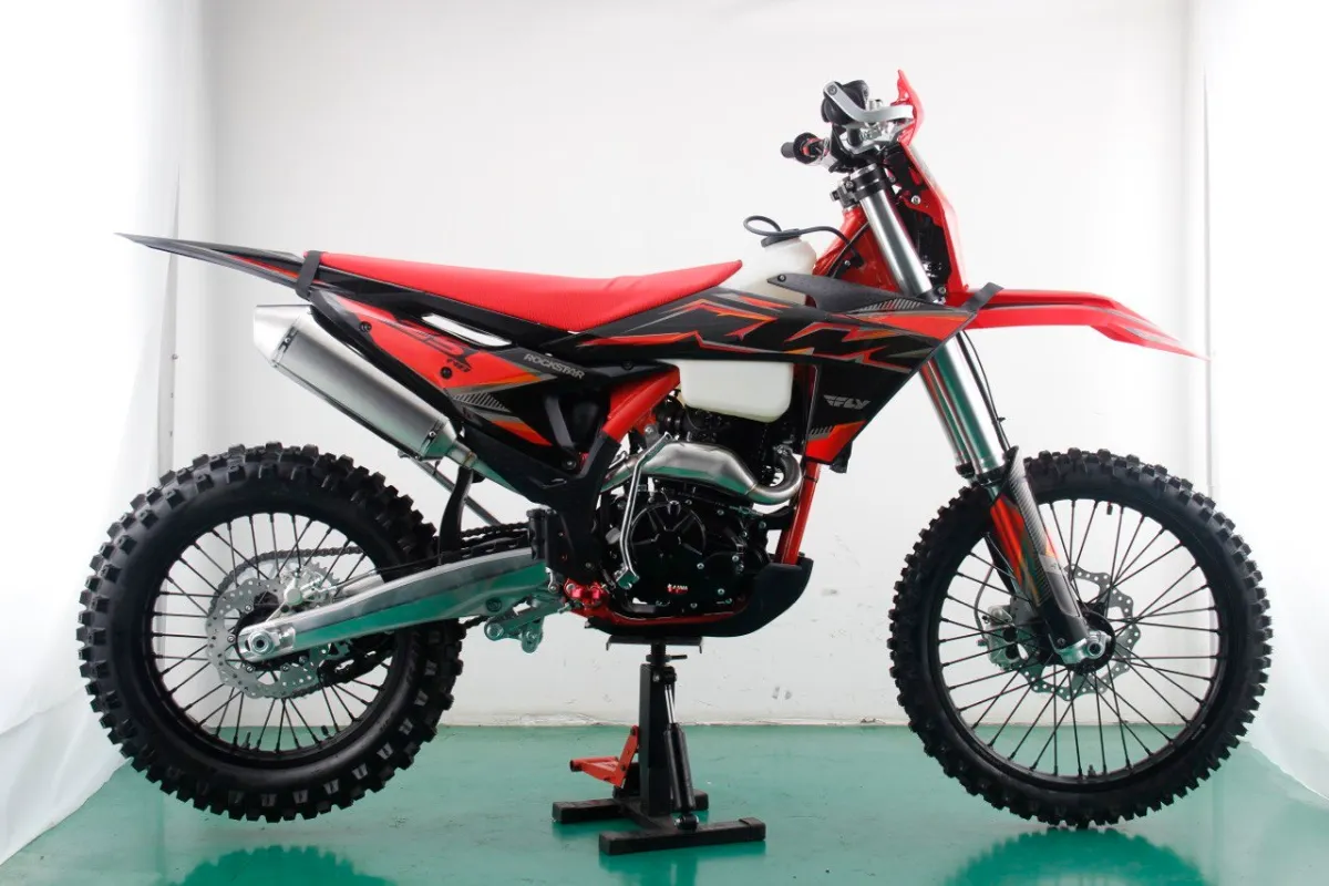 Кроссовый Racer Z 5, 2025 г.