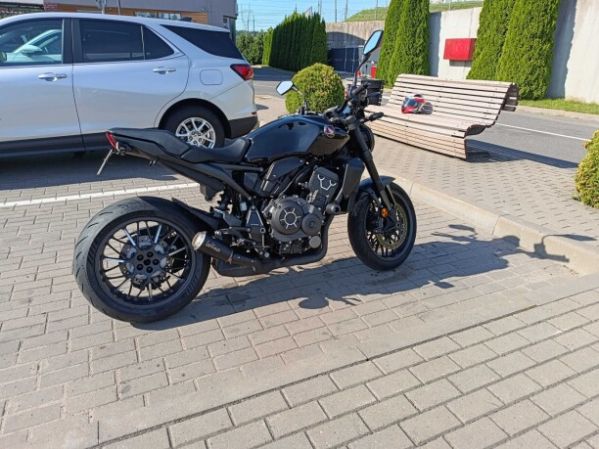 Honda CB, 2023 г.
