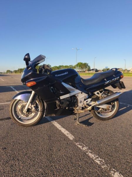 Kawasaki ZZR, 1994 г.