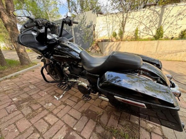 Harley-Davidson Road Glide FLTRX, 2018 г.