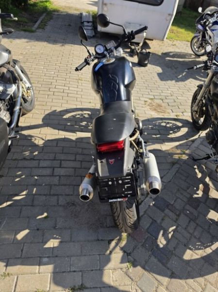 Ducati Monster, 2000 г.
