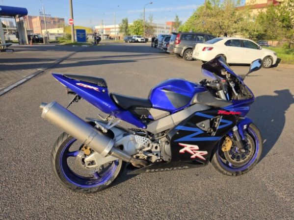 Honda CBR 900 RR, 2003 г.