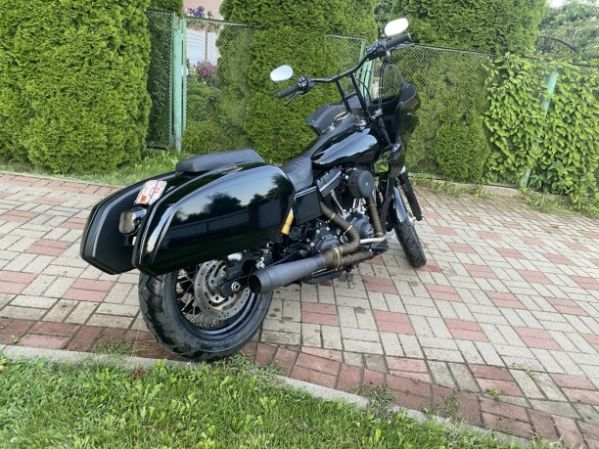 Harley-Davidson Dyna FXDB, 2017 г.